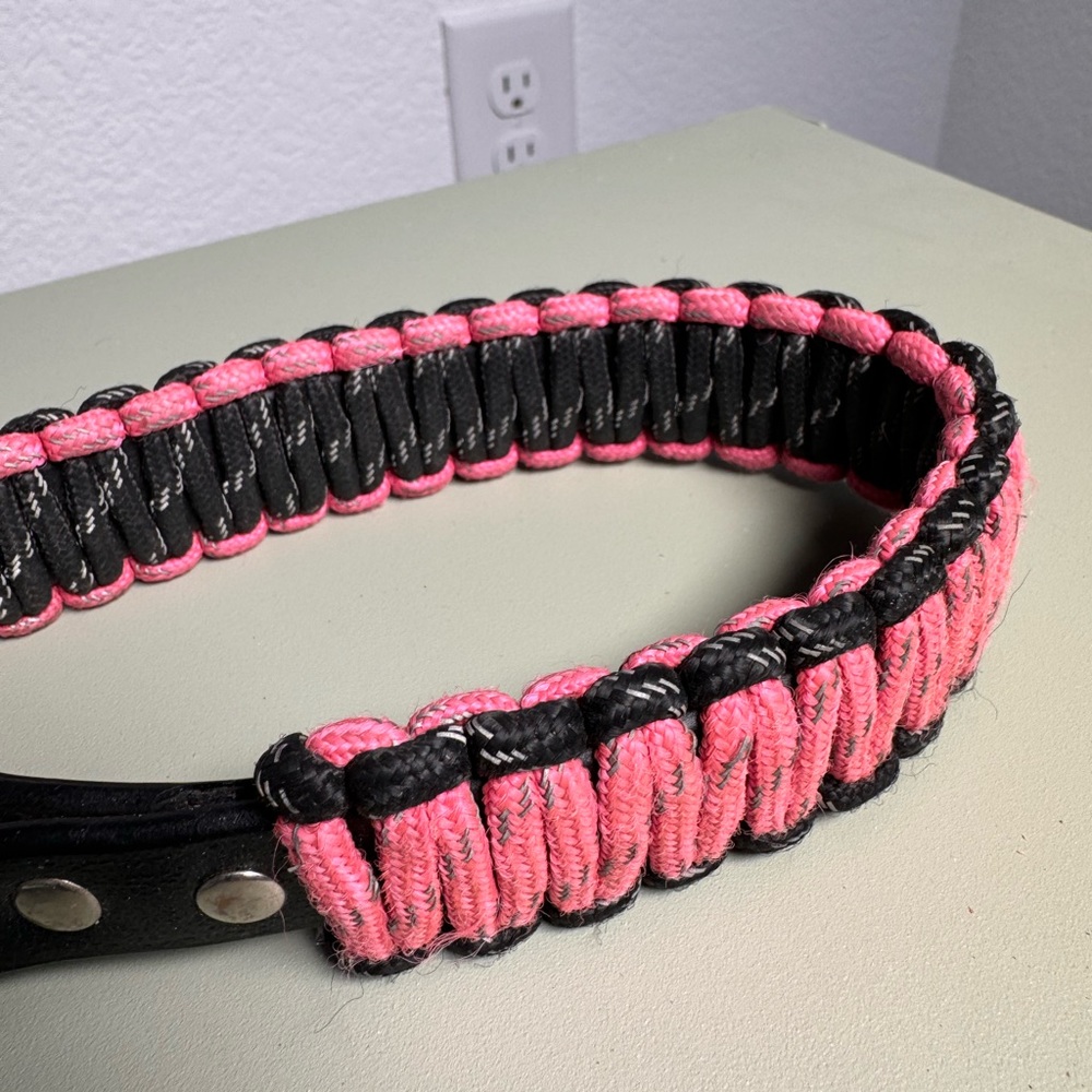 Hermsprenger pink paracord dog collar with lock - Picture 5 of 8